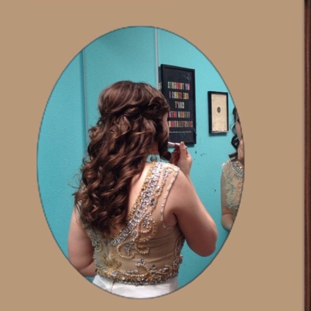 đź”…PROM DRESSđź”… - Picture 4 of 4